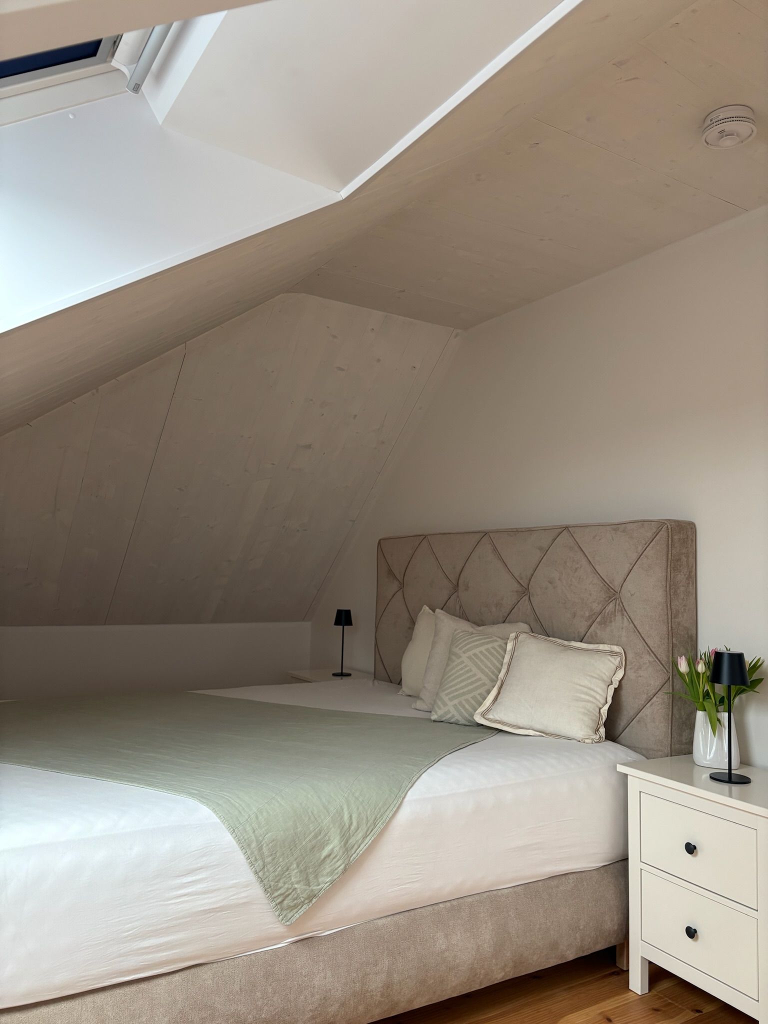  Business Apartment  -  Business Apartment  - Gallery -  9