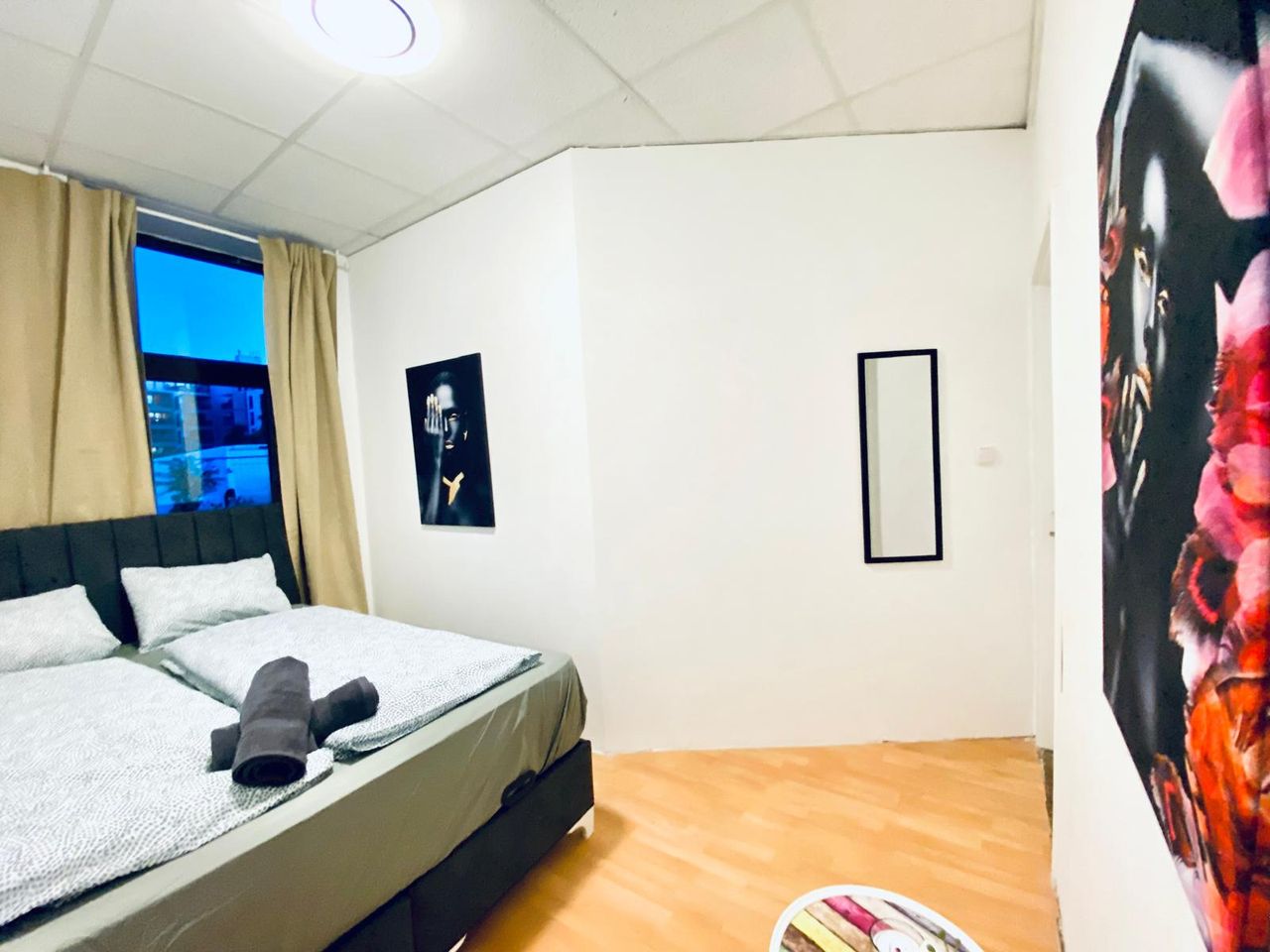 Spacious & cozy suite close to city center