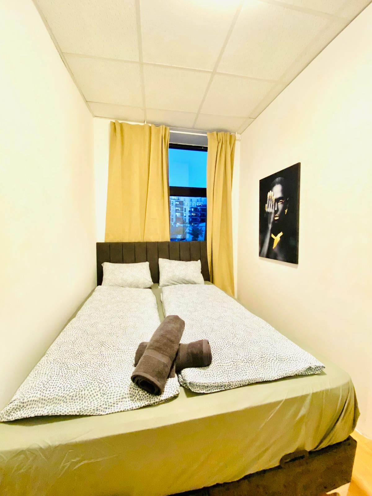 Spacious & cozy suite close to city center