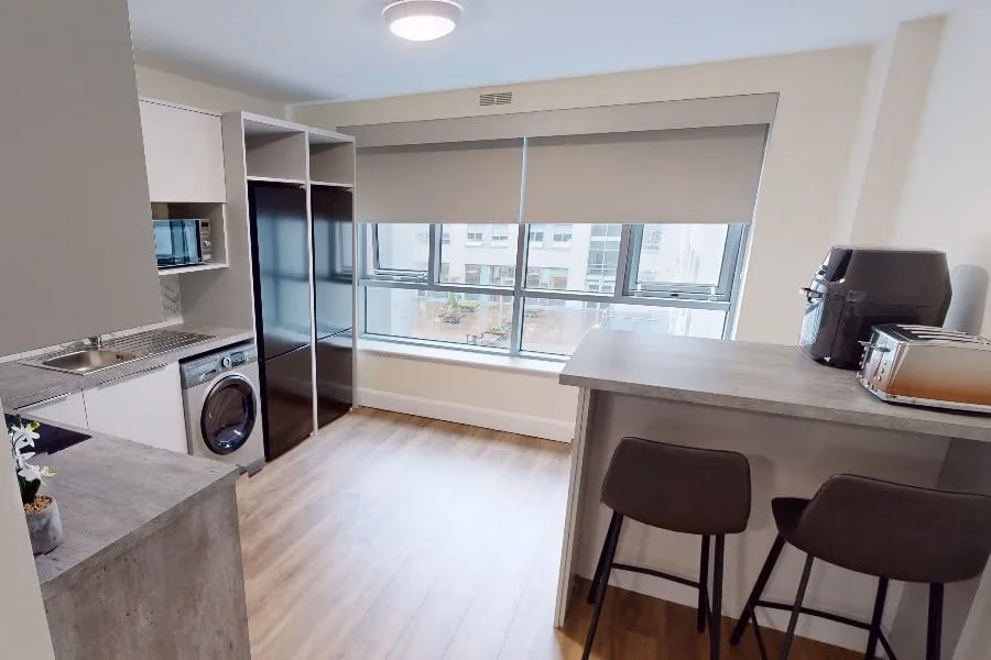  Twin Ensuite  -  Canvas Mayor Square  - Gallery -  3