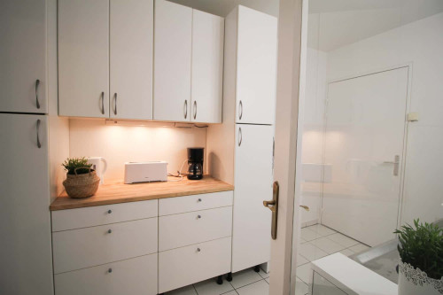 Beautiful bright room 10m² - Gallery - 6