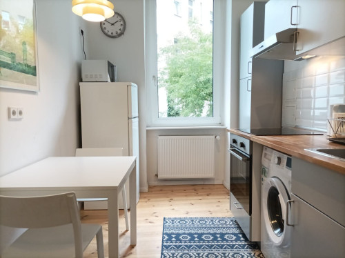 Beautiful 2 rooms flat in Neukölln