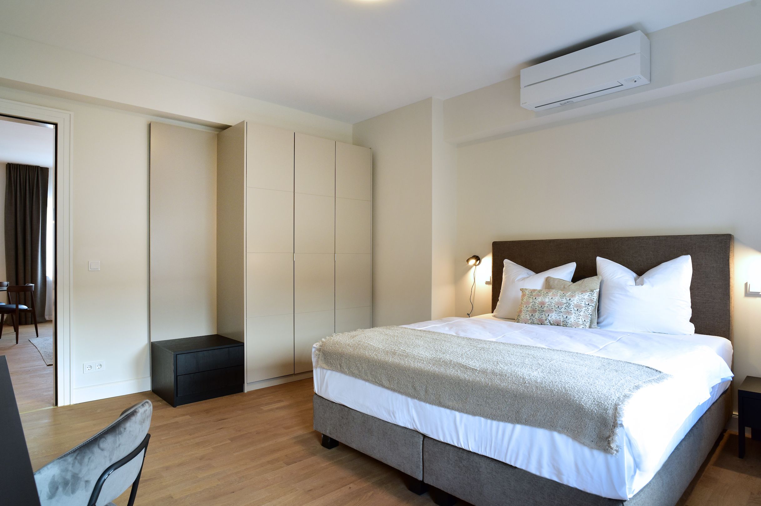  Deluxe Apartment  -  Deluxe Apartment  - Gallery -  14