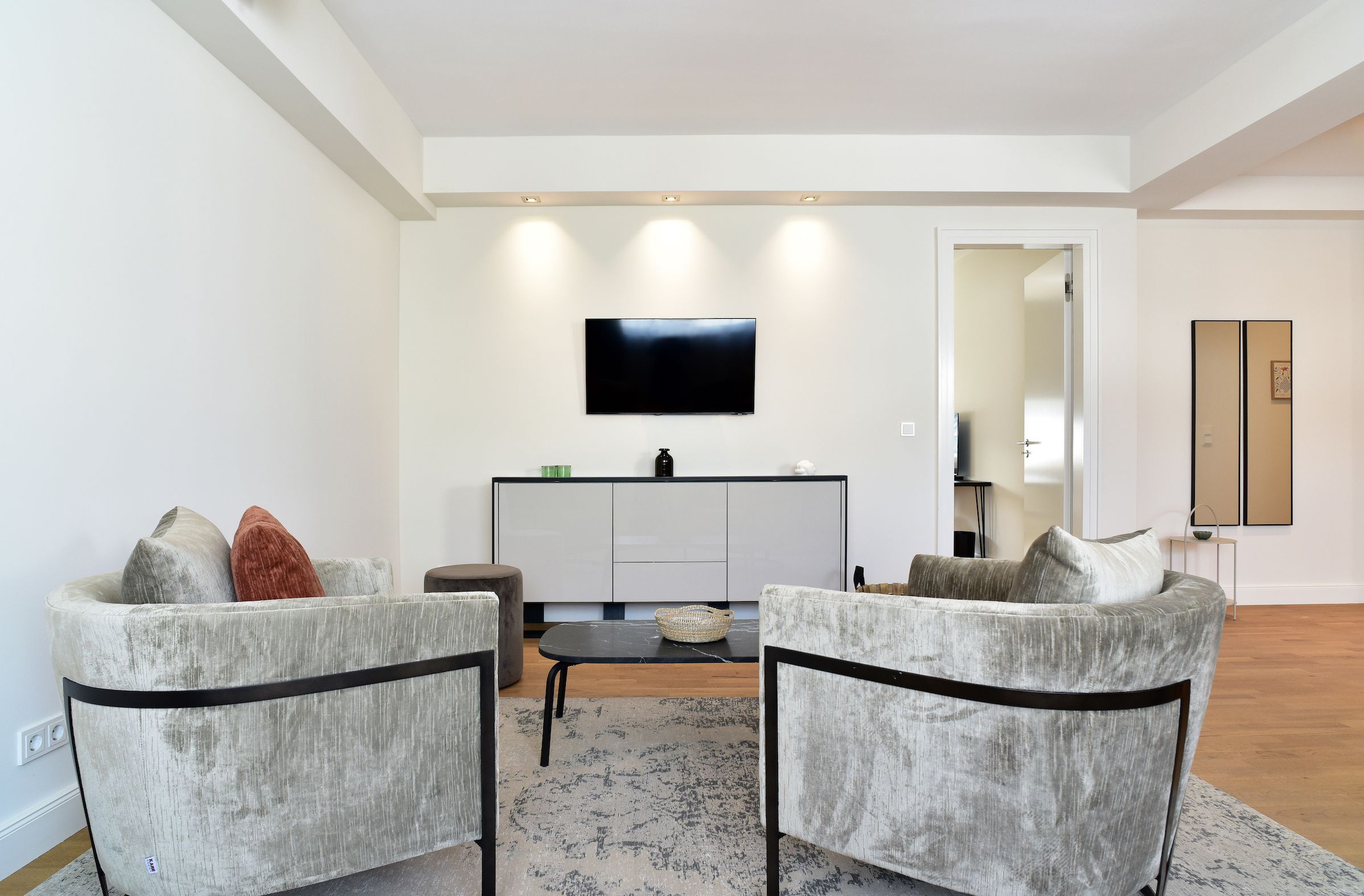  Deluxe Apartment  -  Deluxe Apartment  - Gallery -  4