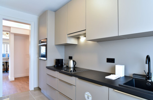 Penthouse Apartment - Gallery - 13