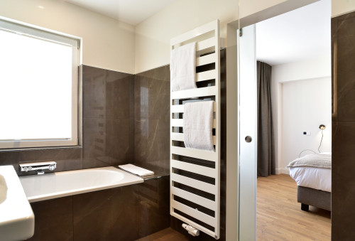 Penthouse Apartment - Gallery - 18