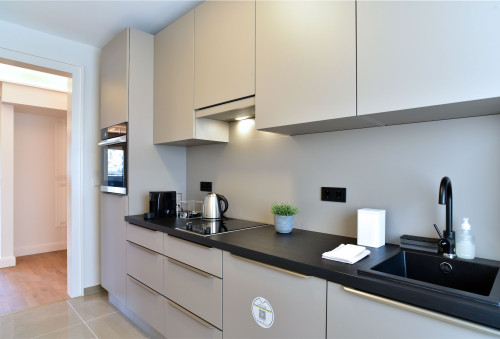 Penthouse Apartment - Gallery - 12