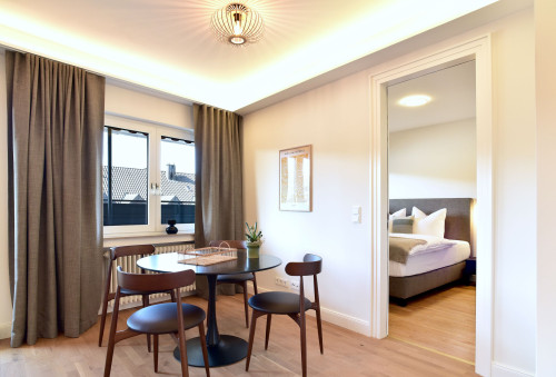 Penthouse Apartment - Gallery - 9