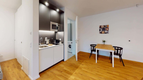 Apartment in Kiefholzstraße, Berlin for 37 m² with 1 bedroom