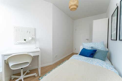 Pleasant single bedroom in Neukölln