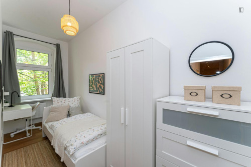 Very nice single bedroom in the Neukölln neighbourhood