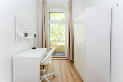 Very nice bedroom in the Neukölln area