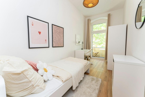 Very nice bedroom in the Neukölln area