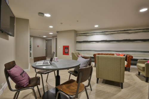 James House - Gallery - 43