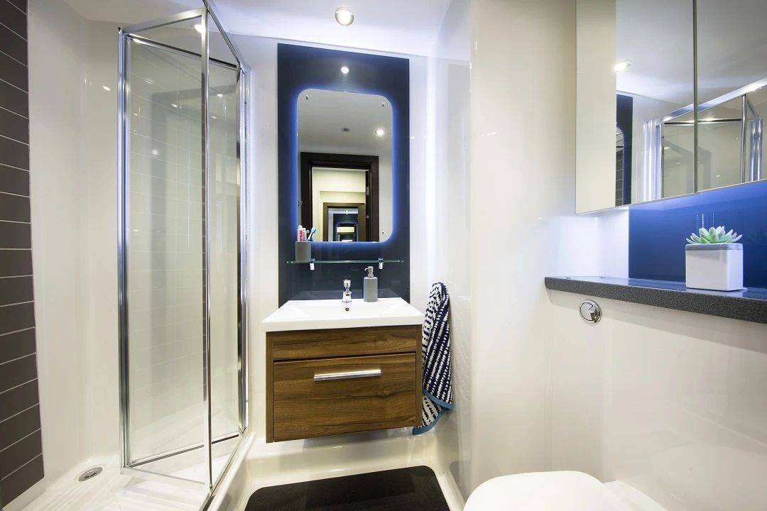  6-Bed Cluster En-Suite  -  Vibe Student Living  - Gallery -  3