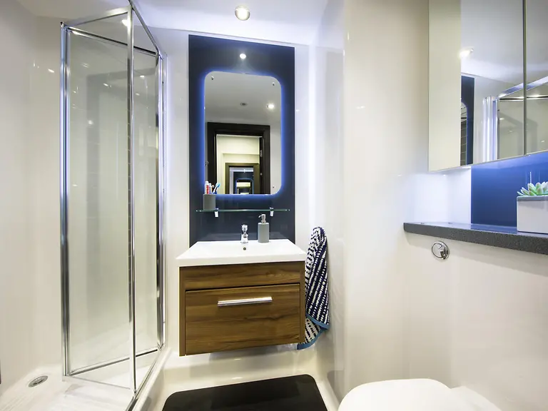 8-Bed Cluster En-Suite - 4