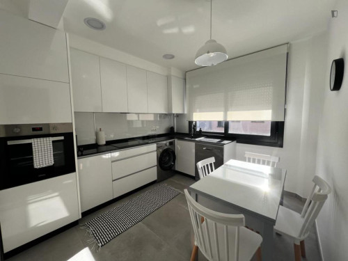 Modern 3 Bedroom Apartment close to Vigo Guixar Train Station - Gallery - 16