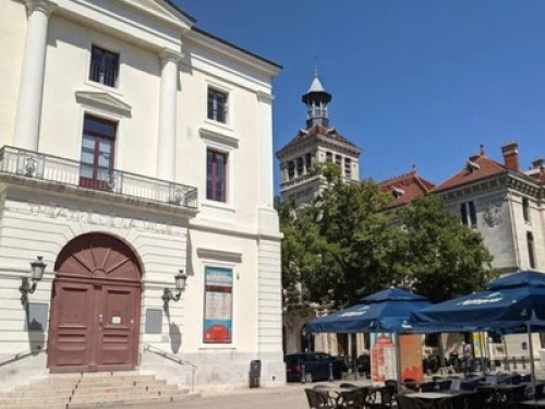 Right in the center of Valencia!