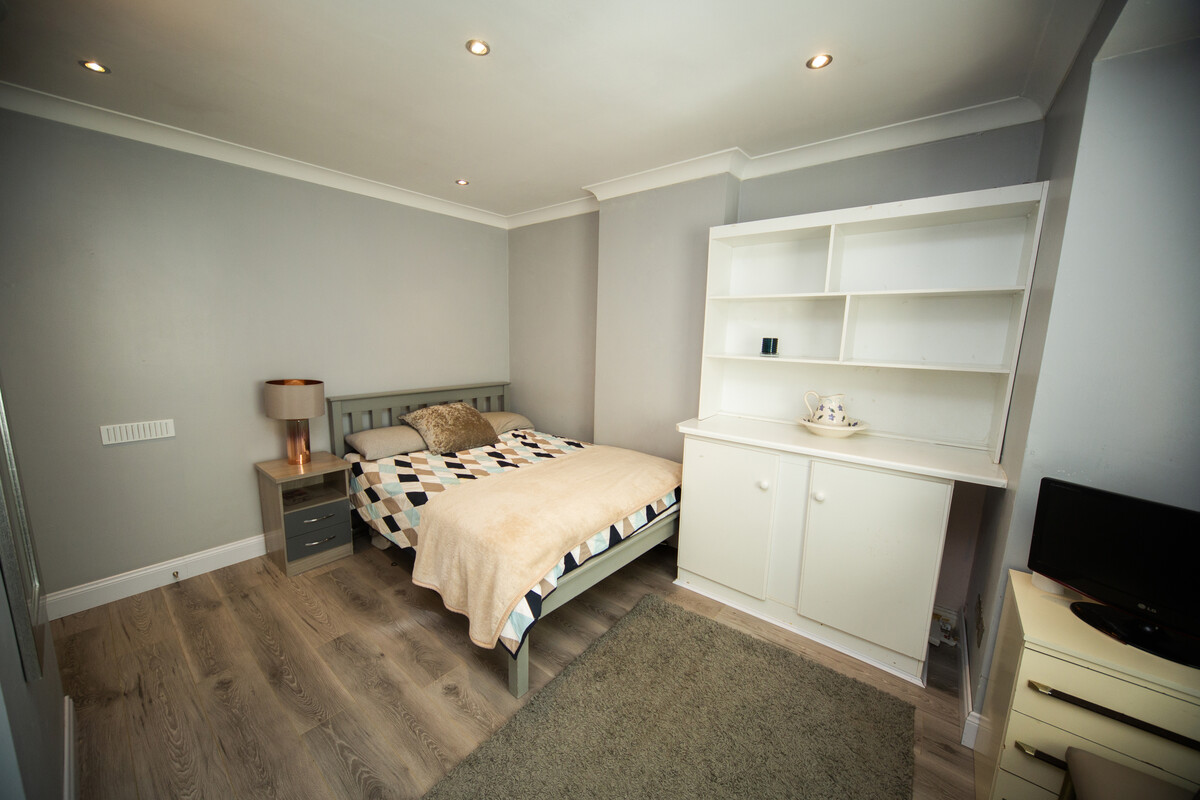  Room 1(Single Bed)  -  Tasteful accomodation to rent   - Gallery -  1