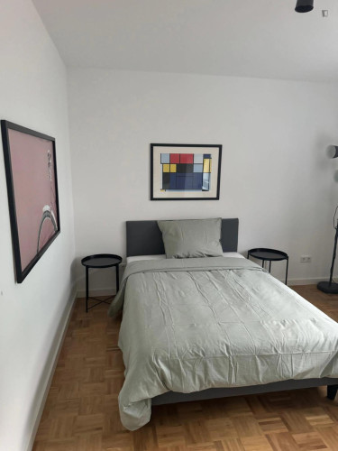 Charming 4-bedroom apartment in Stadtbezirk 1 neighbourhood  - Gallery -  5