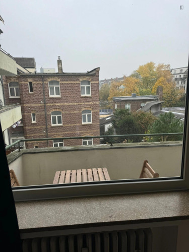 Inviting double bedroom in District 4  - Gallery -  5