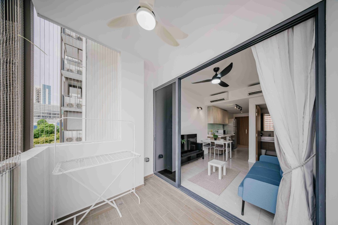  3 Beds 2 Baths  -  Uptown@Farrer  - Gallery -  5