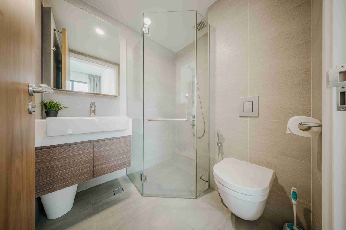  3 Beds 2 Baths  -  Uptown@Farrer  - Gallery -  6