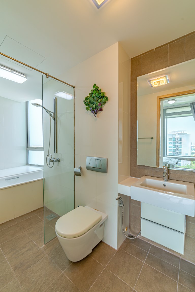  4-Bed, 2-Bath  -  Botannia  - Gallery -  8