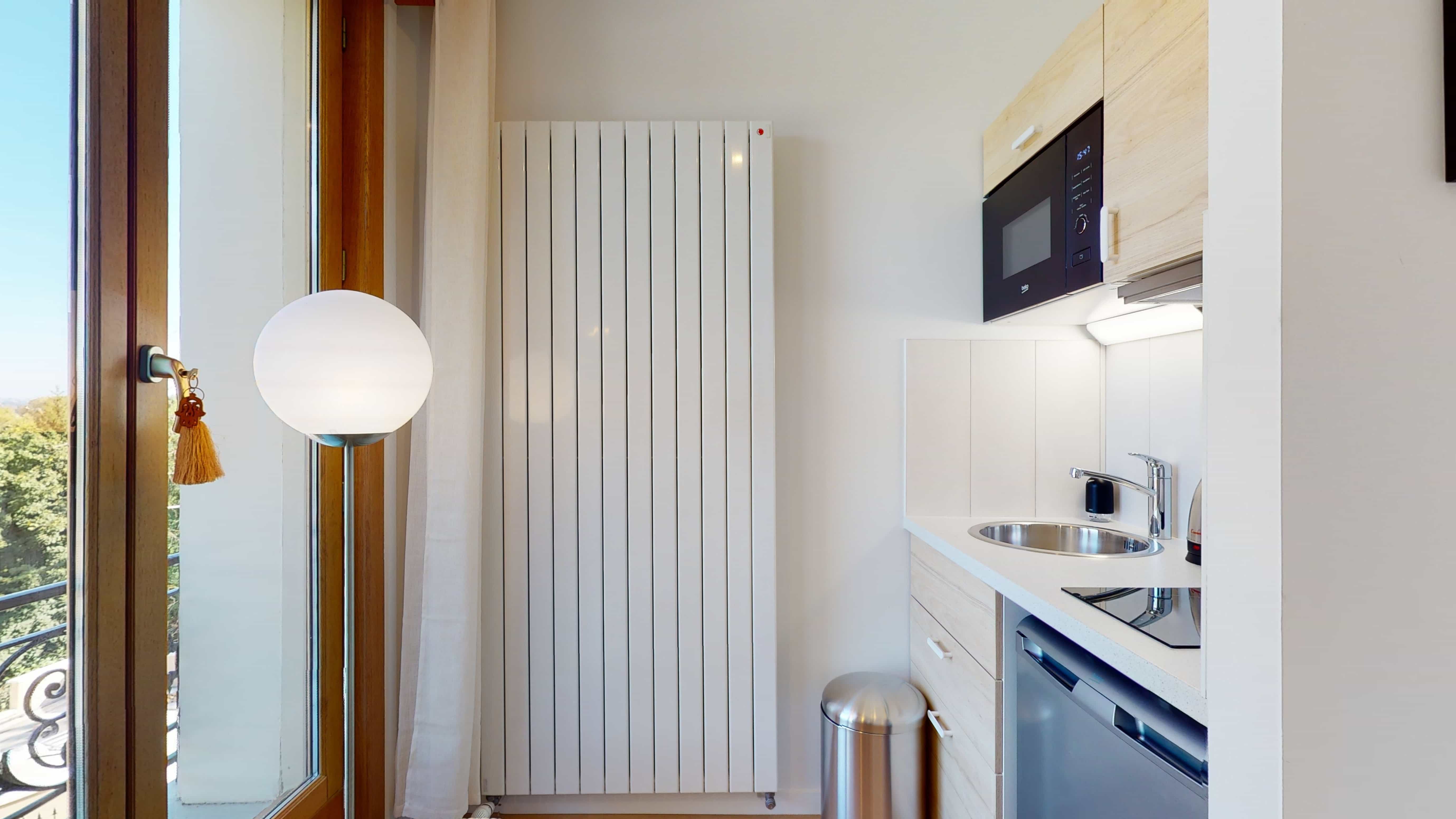 Studio For One Person - 7 - 3