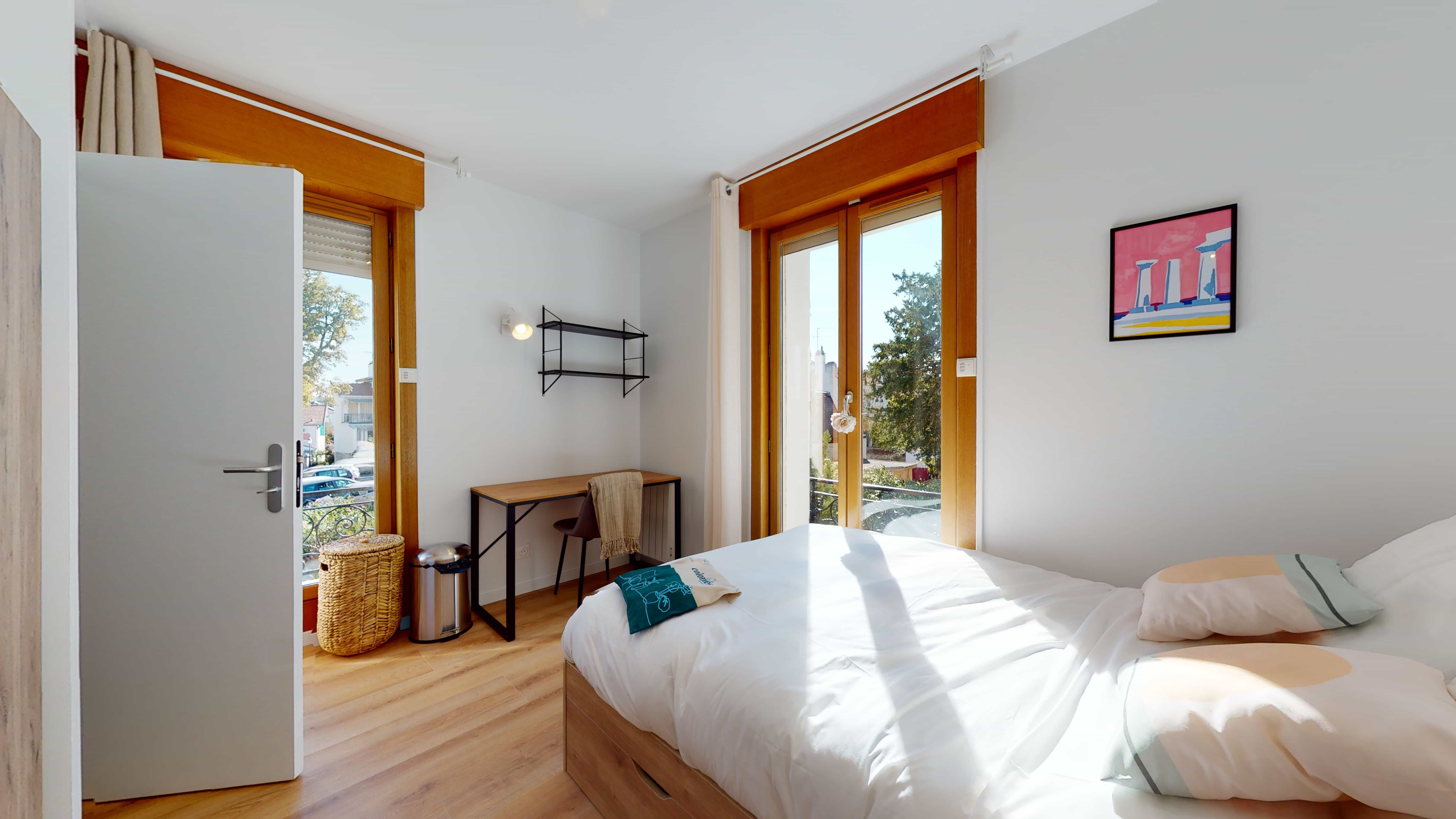 Studio For One Person - 10 - 2