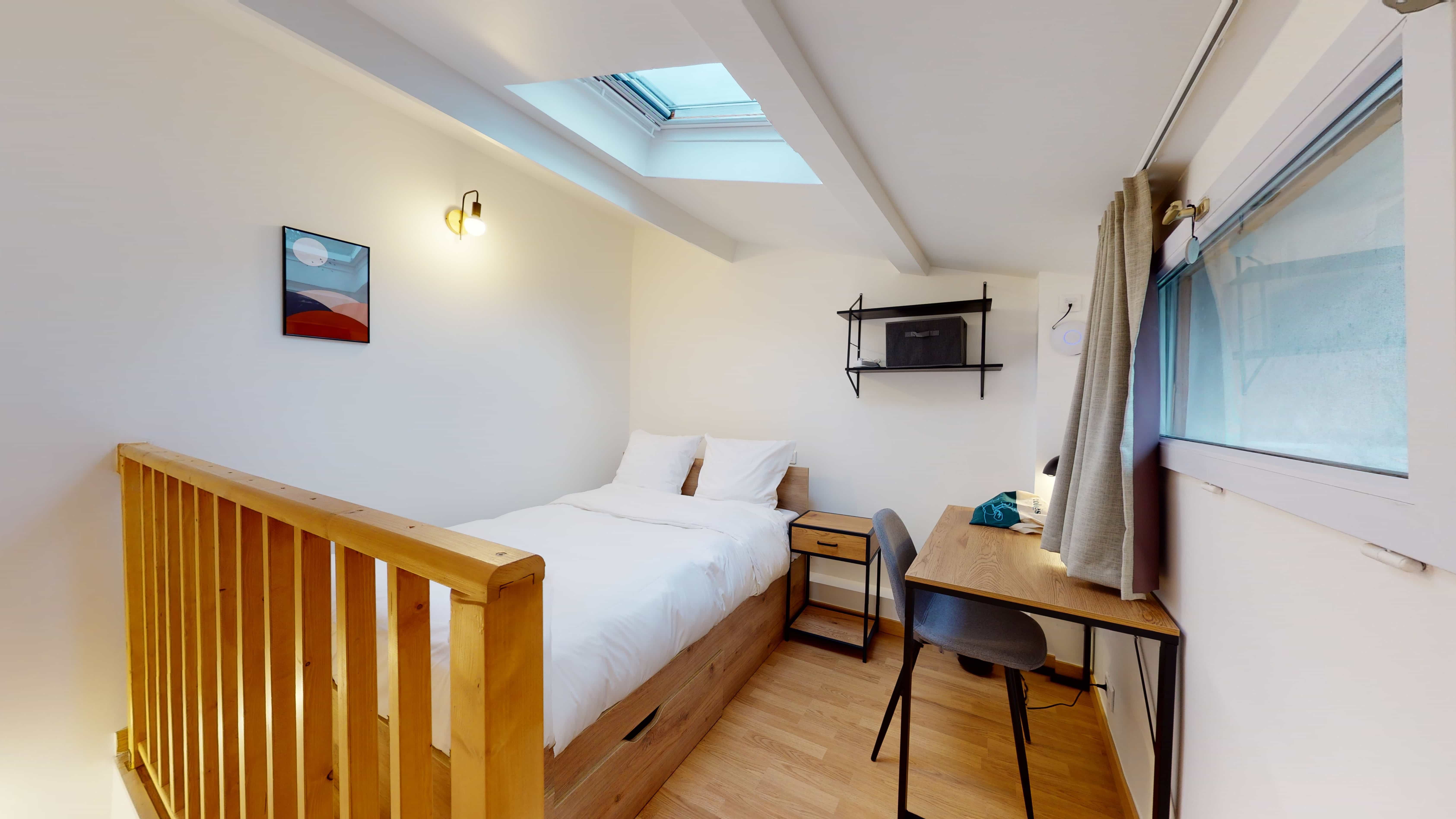Room For One Person - 5 - 2