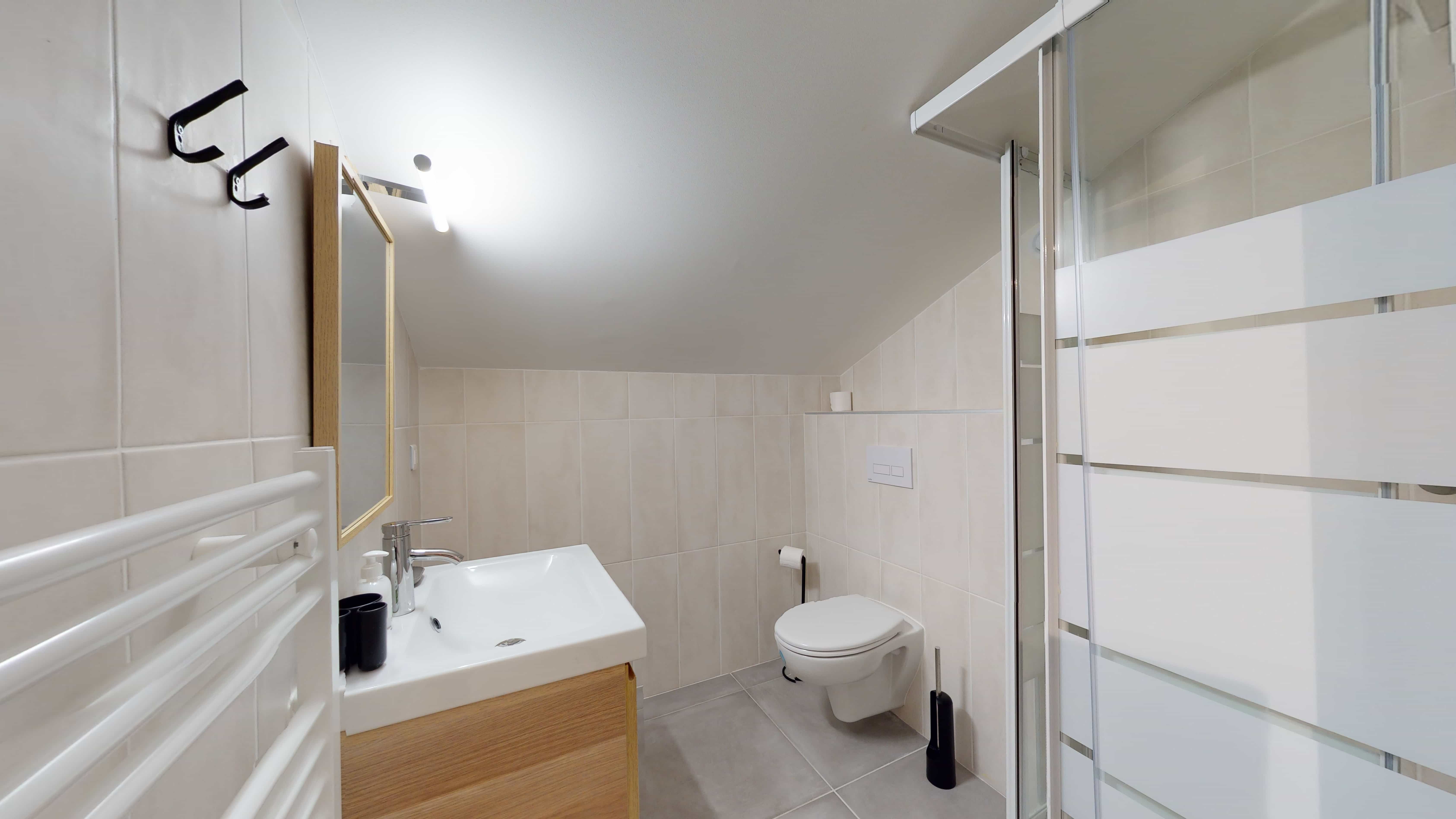 Studio For One Person - 8 - 2