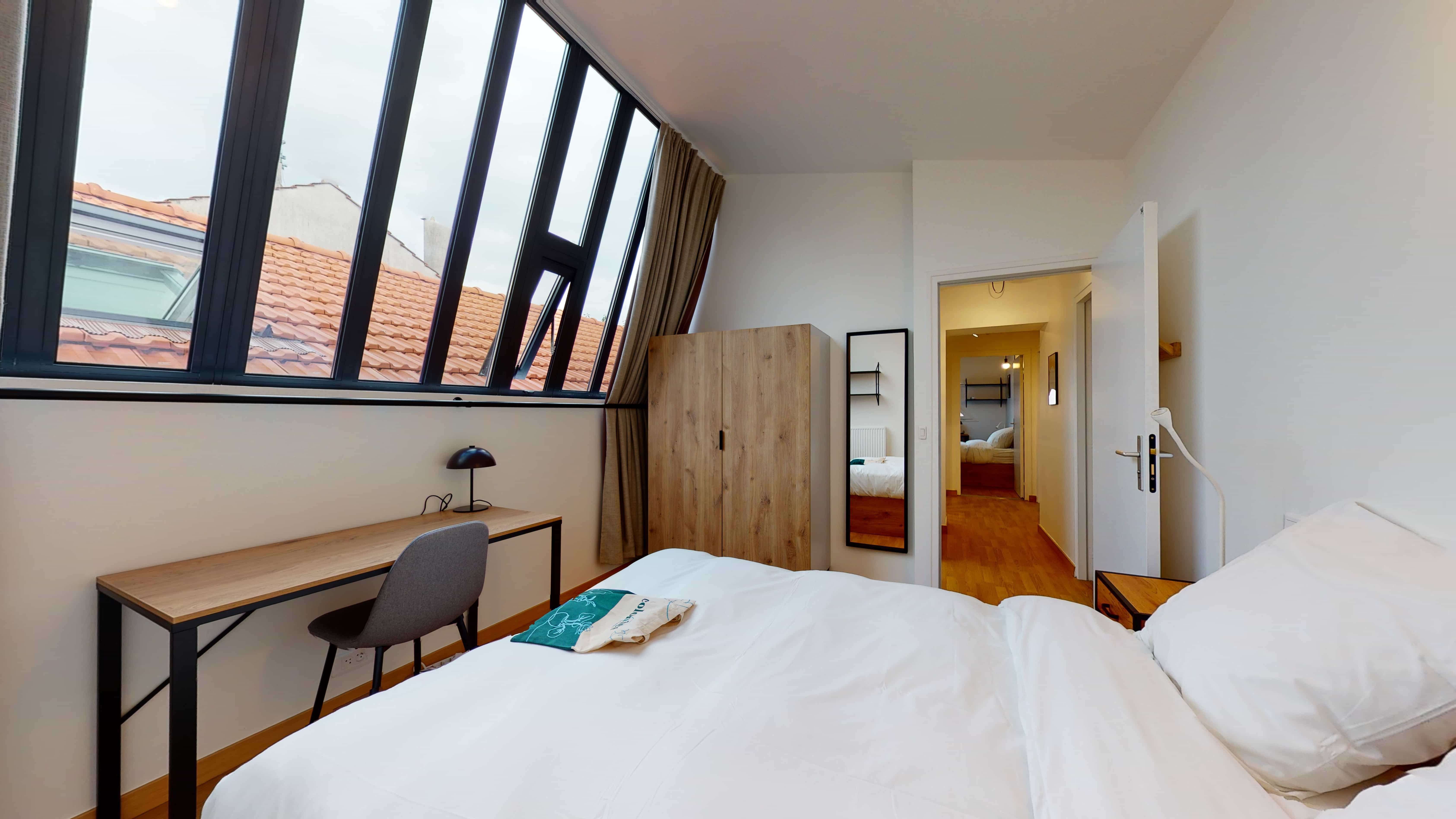 Room For One Person - 14 - 2