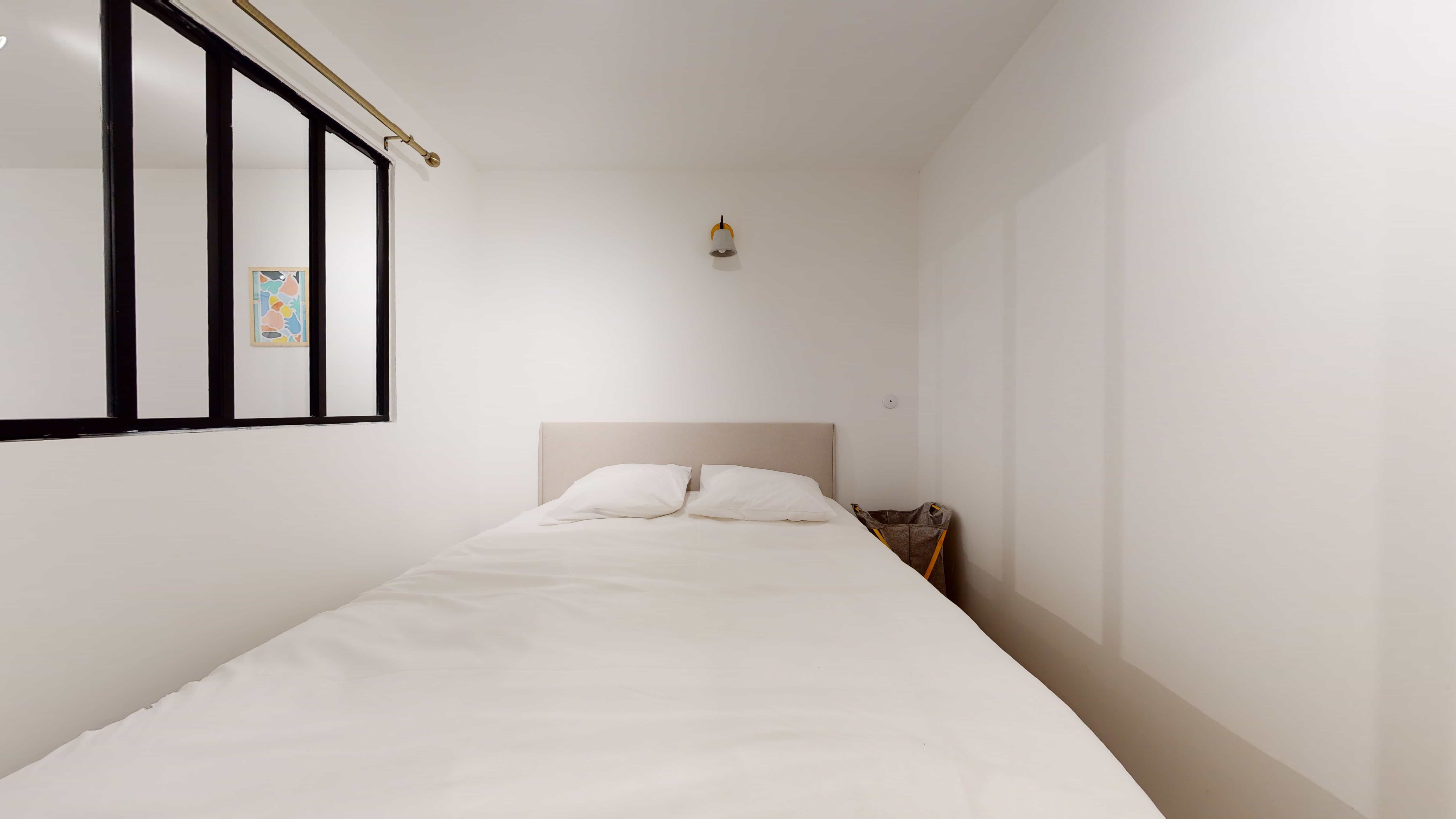  T2 Apartment For Two People - 1  -  Boudoir  - Gallery -  2