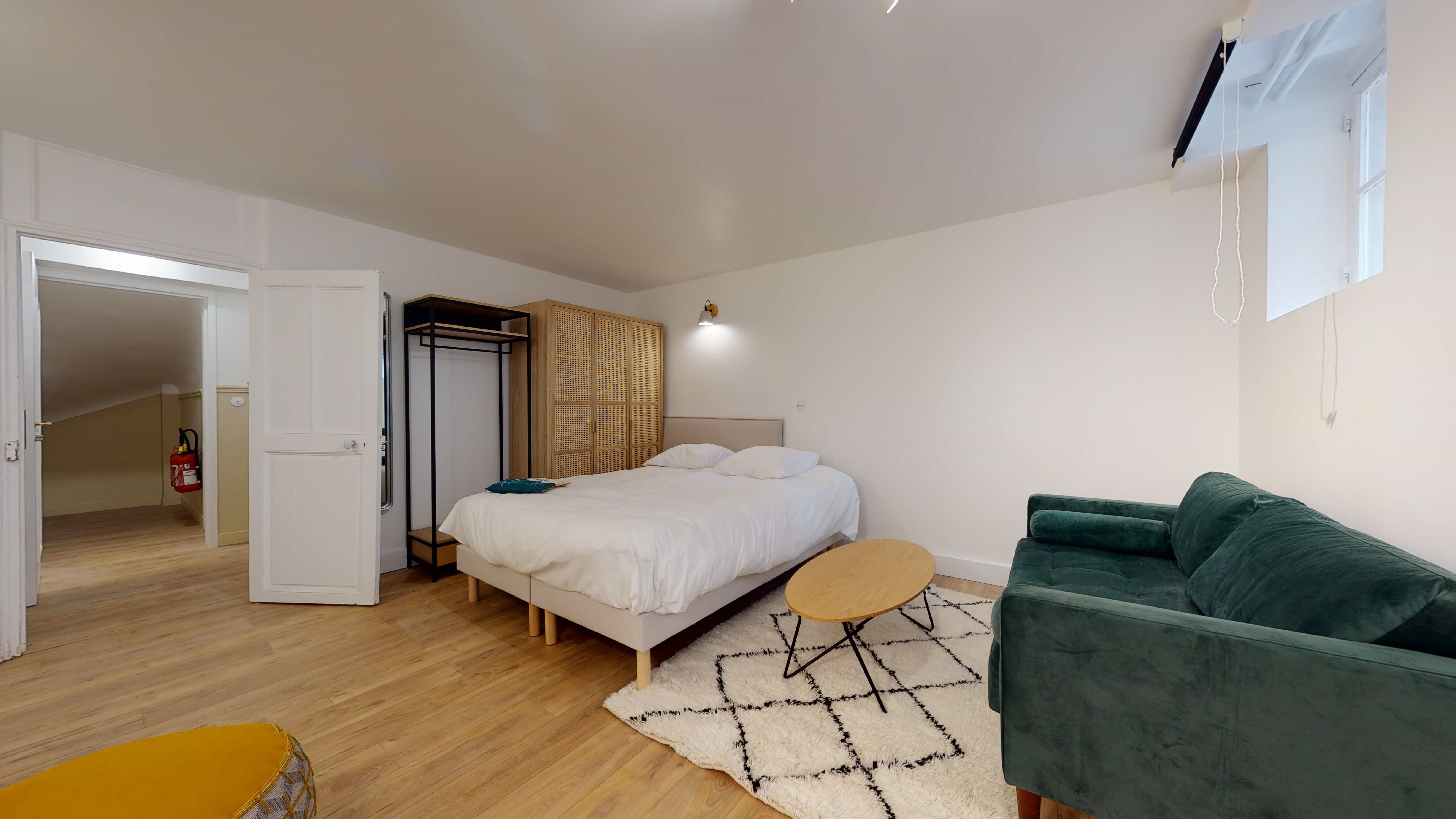  Studio For Two People - 3  -  Boudoir  - Gallery -  2