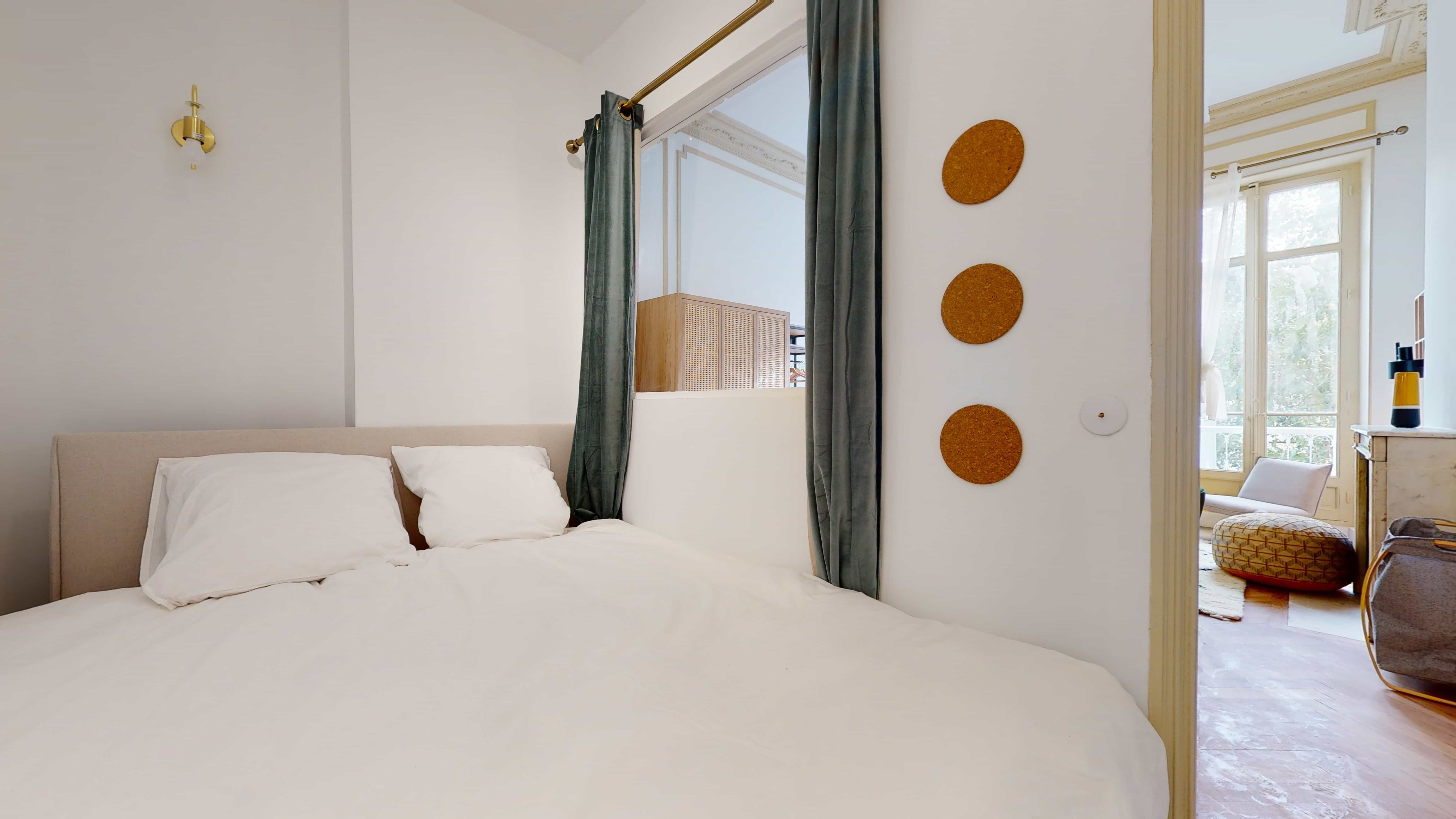  T2 Apartment For Two People - 7  -  Boudoir  - Gallery -  4