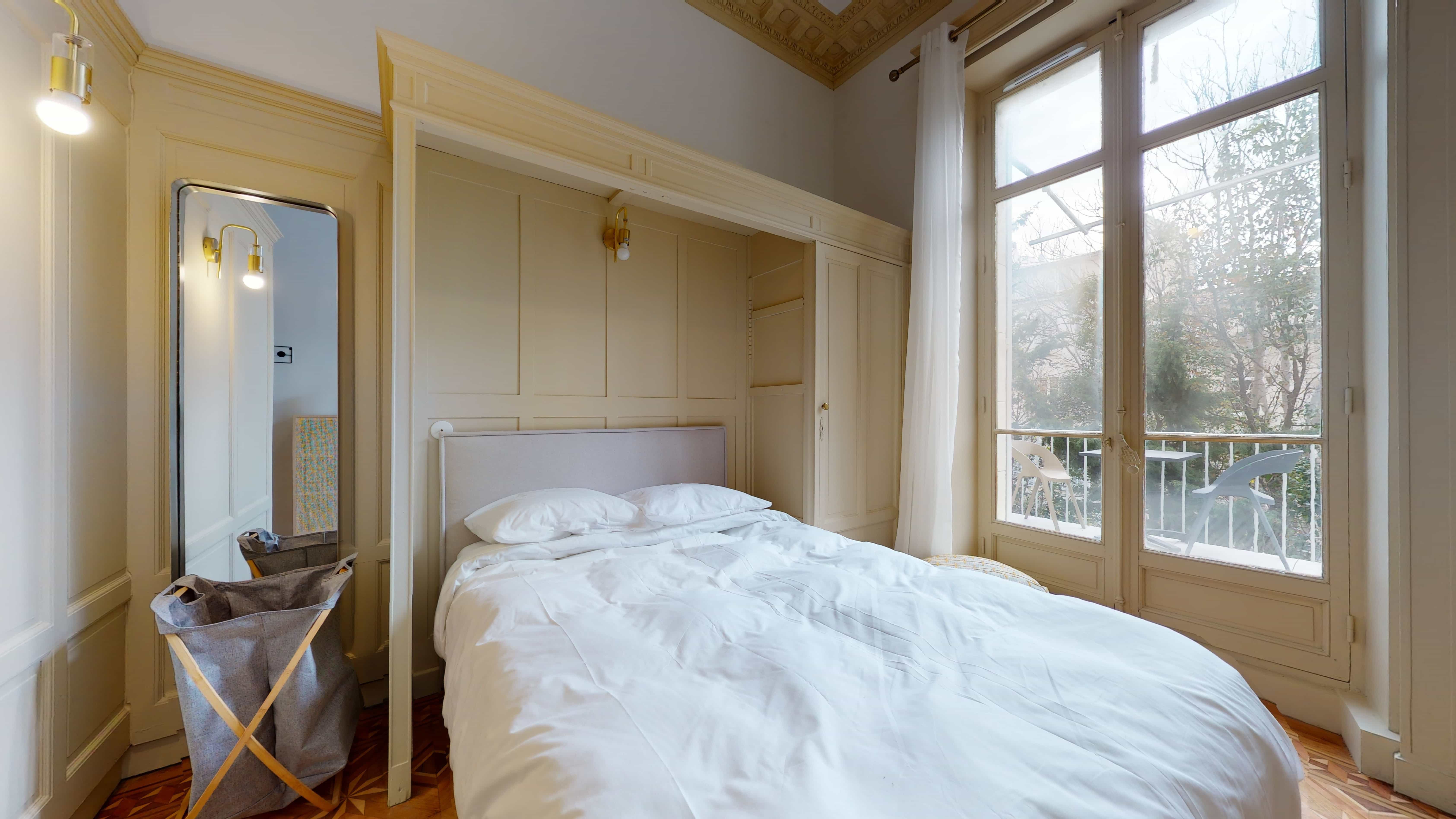  Room For One Person - 8  -  Boudoir  - Gallery -  3