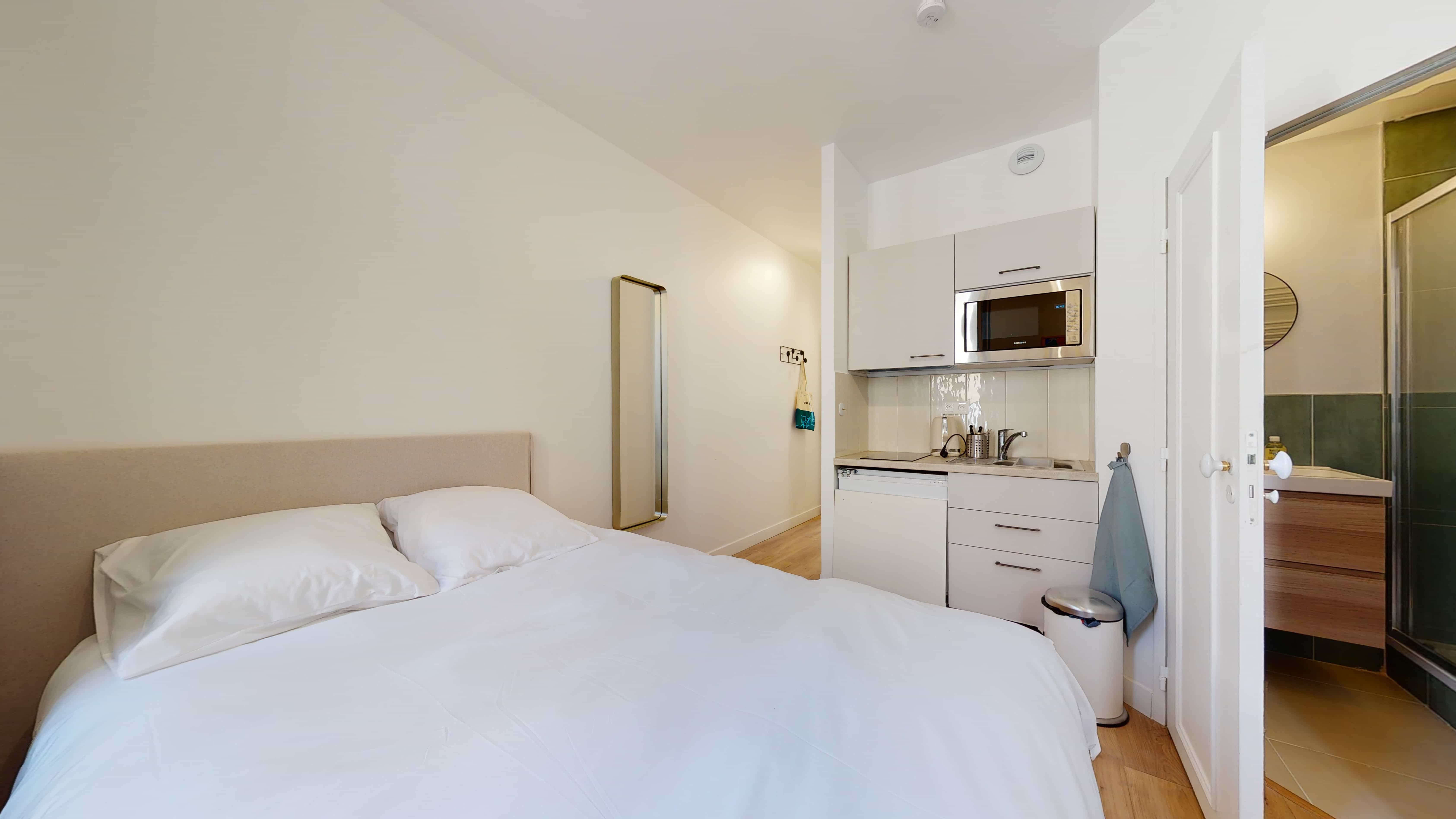  Studio For One Person - 11  -  Boudoir  - Gallery -  2