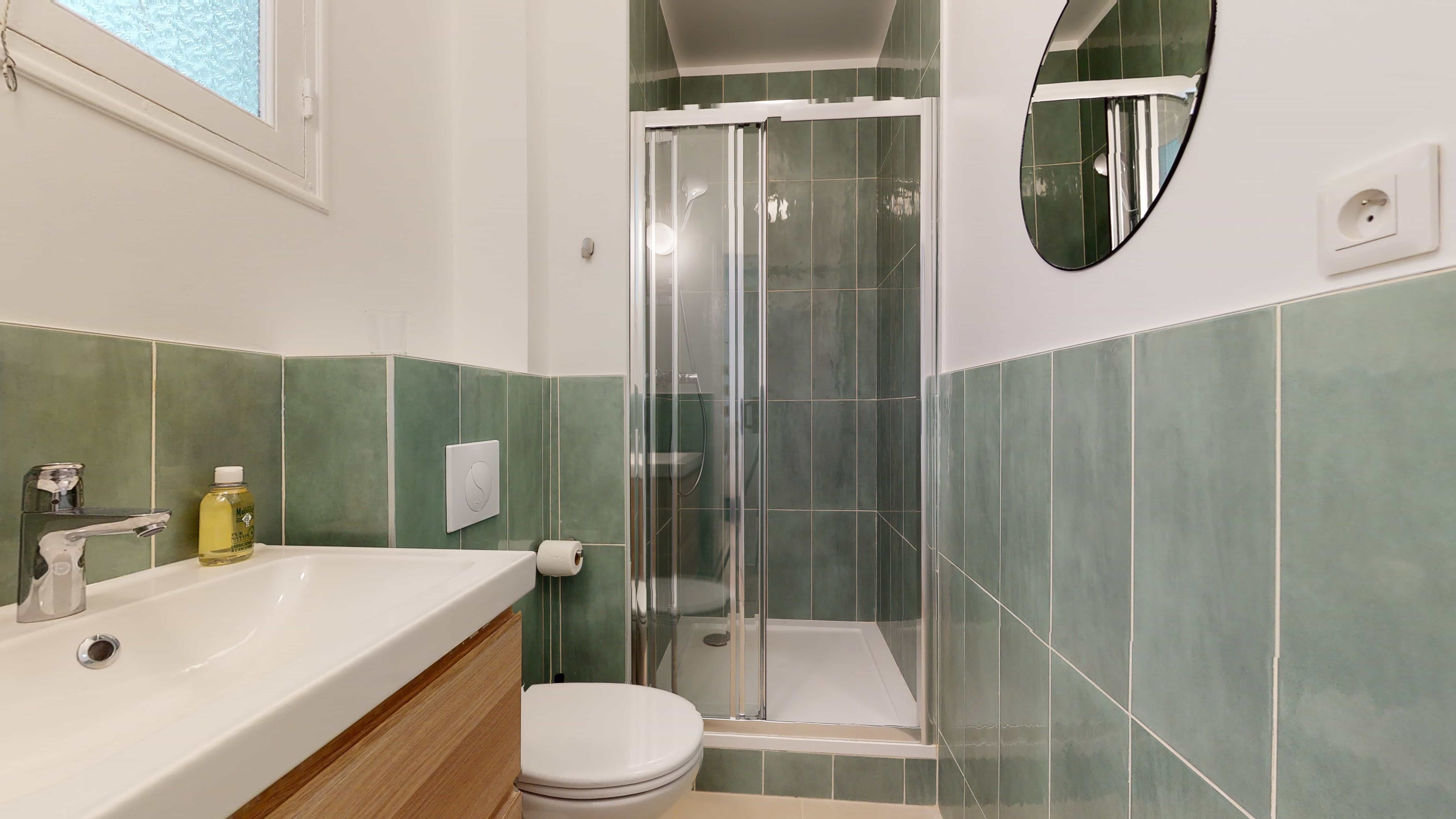  Room For One Person - 12  -  Boudoir  - Gallery -  4