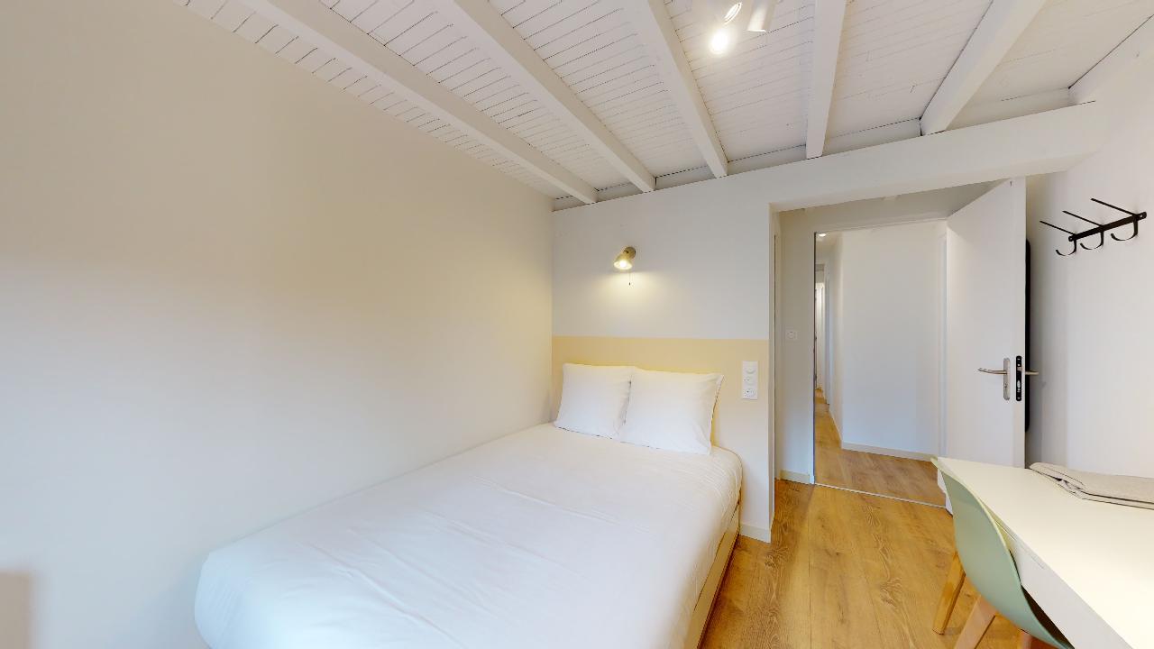 Room For One Person - 7 - 2