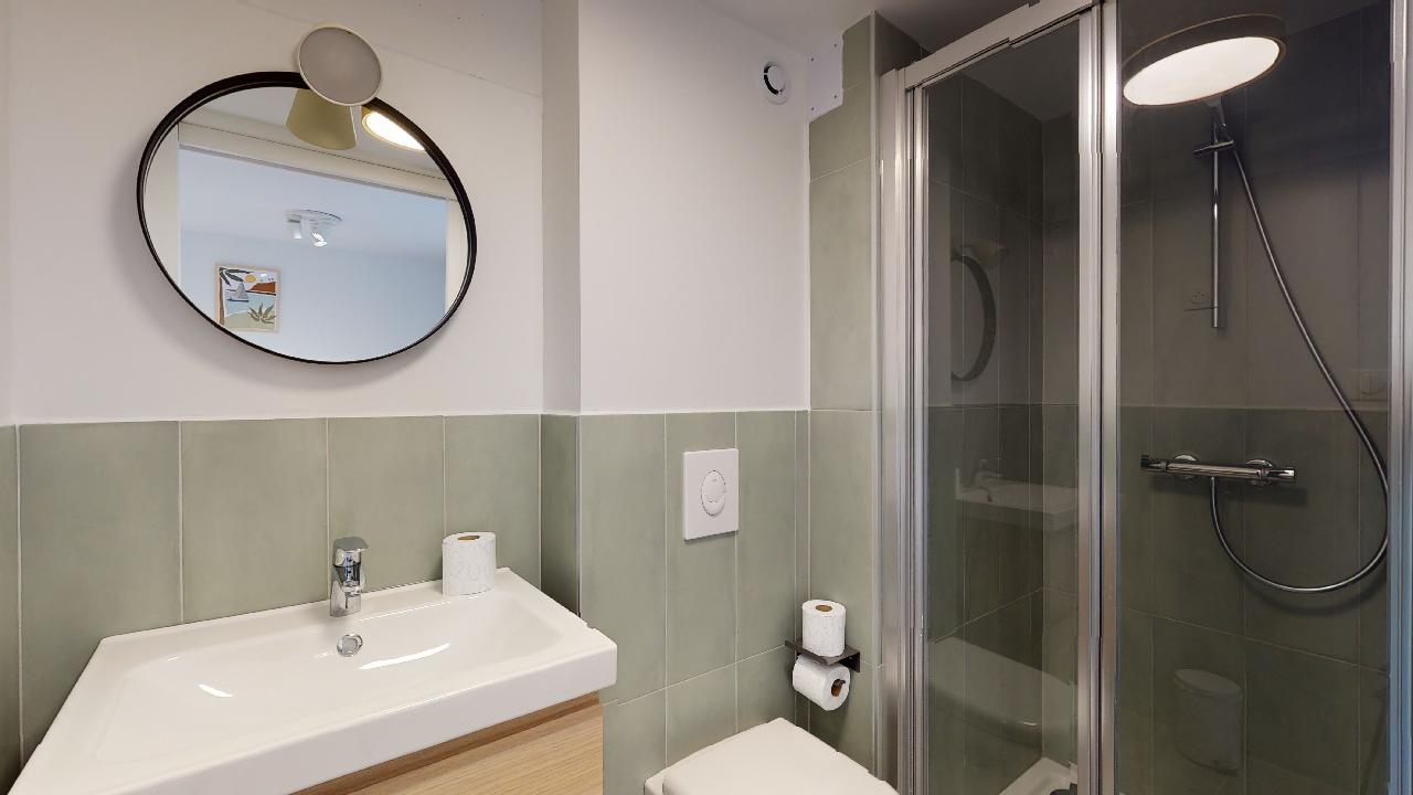 Room For Two People - 8 - 5