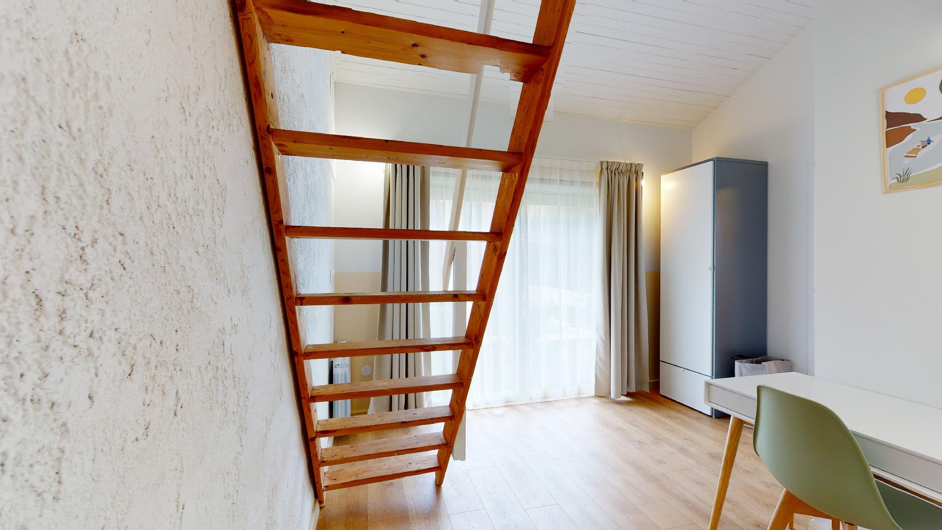 Room For One Person - 12 - 1