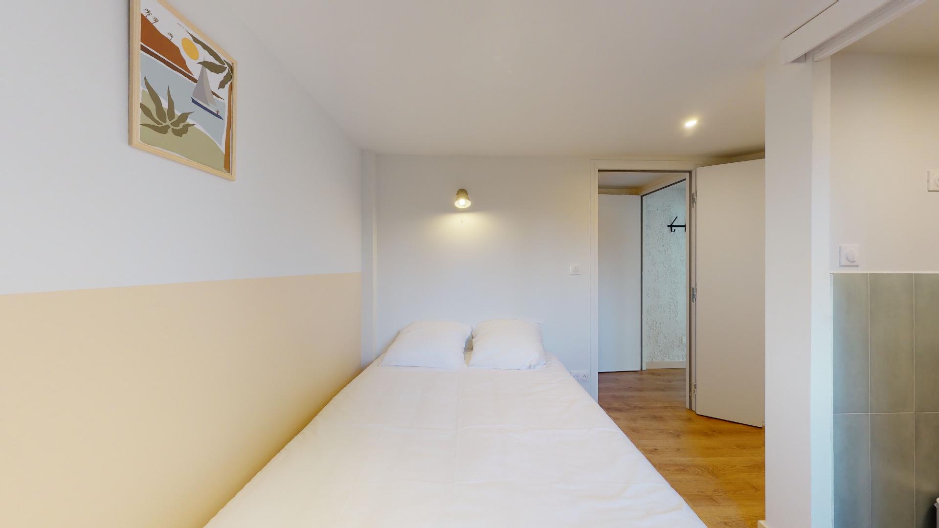 Room For One Person - 13 - 2