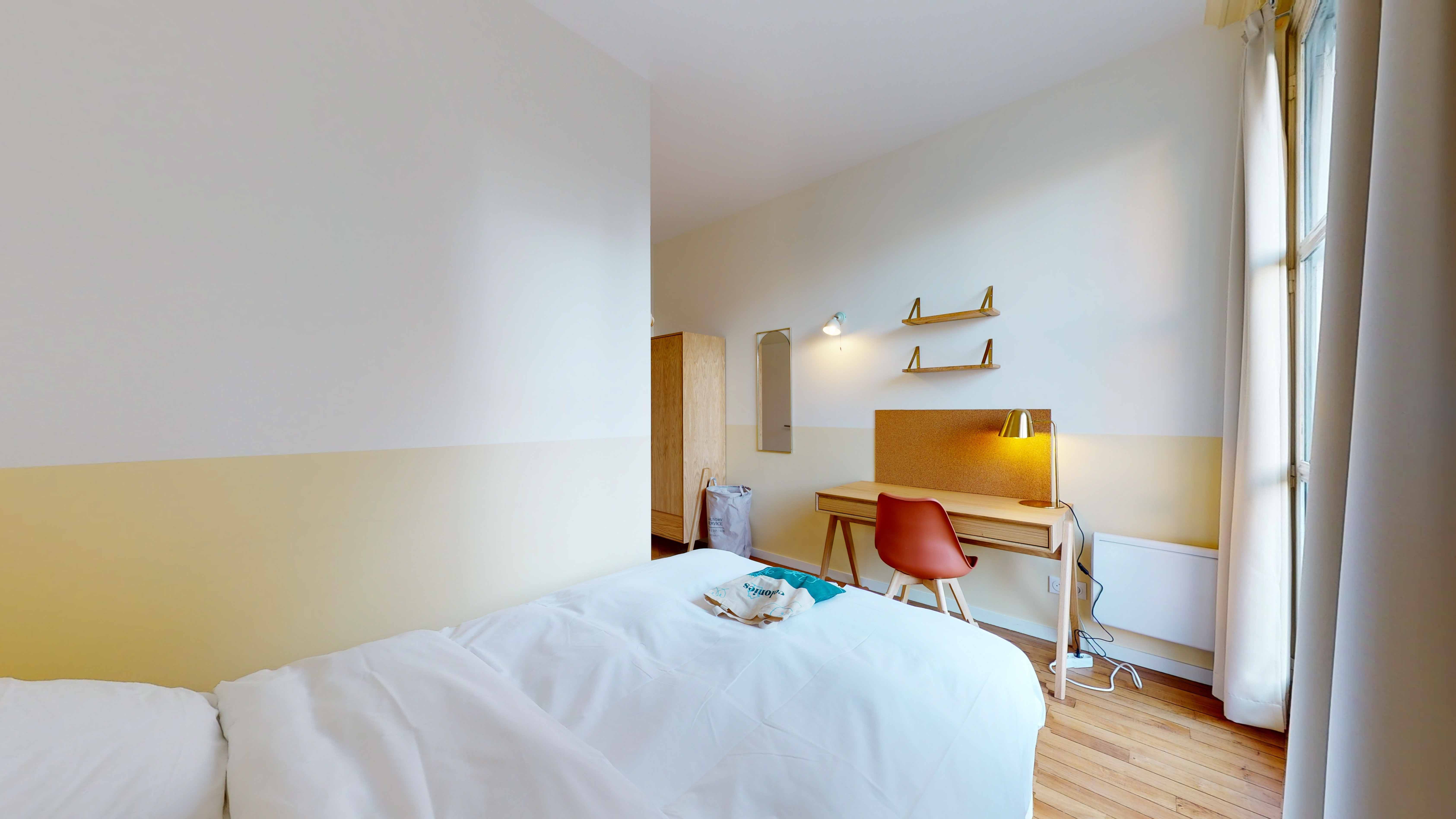 Room For One Person - 4 - Lucette - Gallery - 3