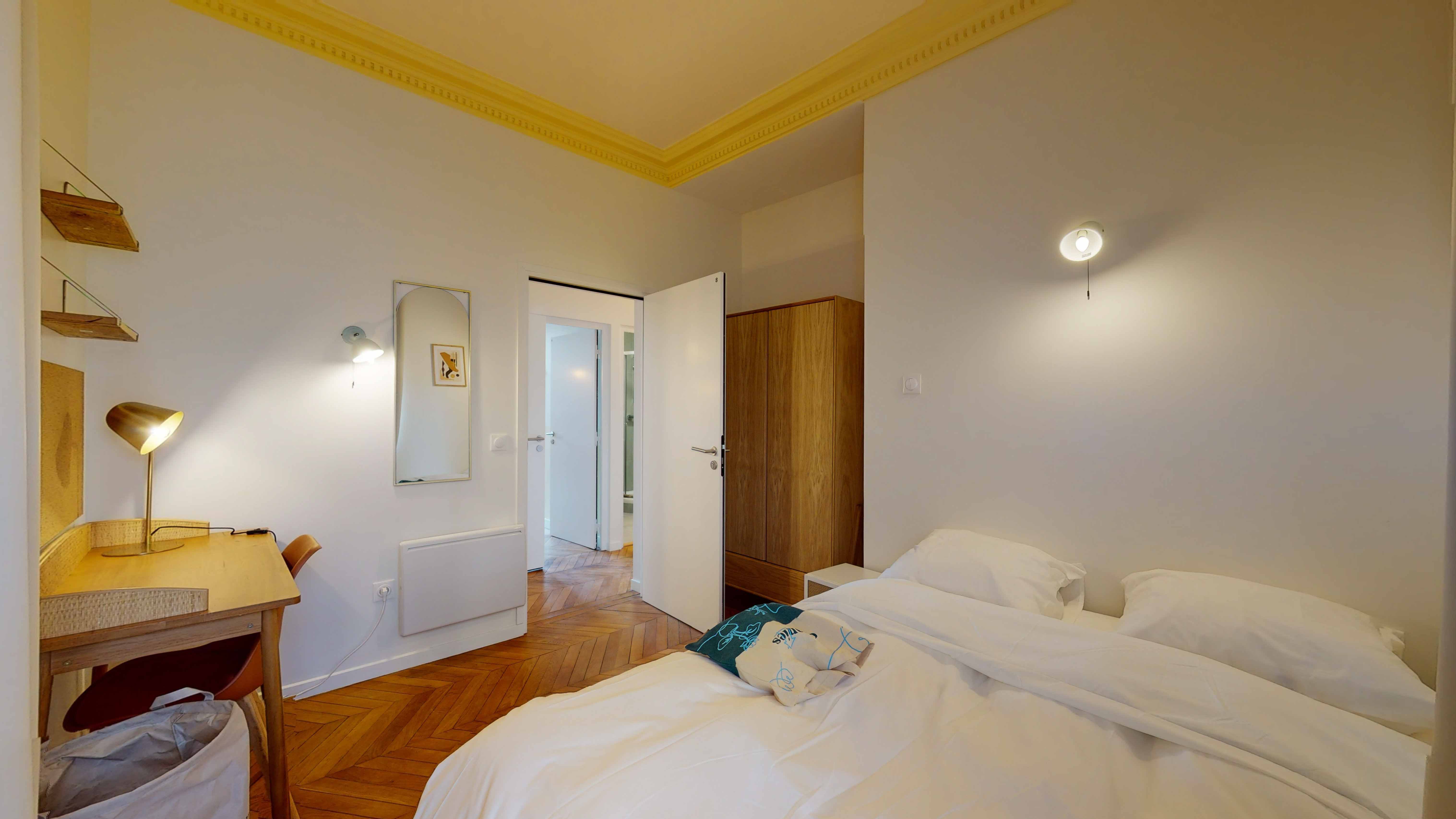 Room For One Person - 8 - Lucette - Gallery - 3