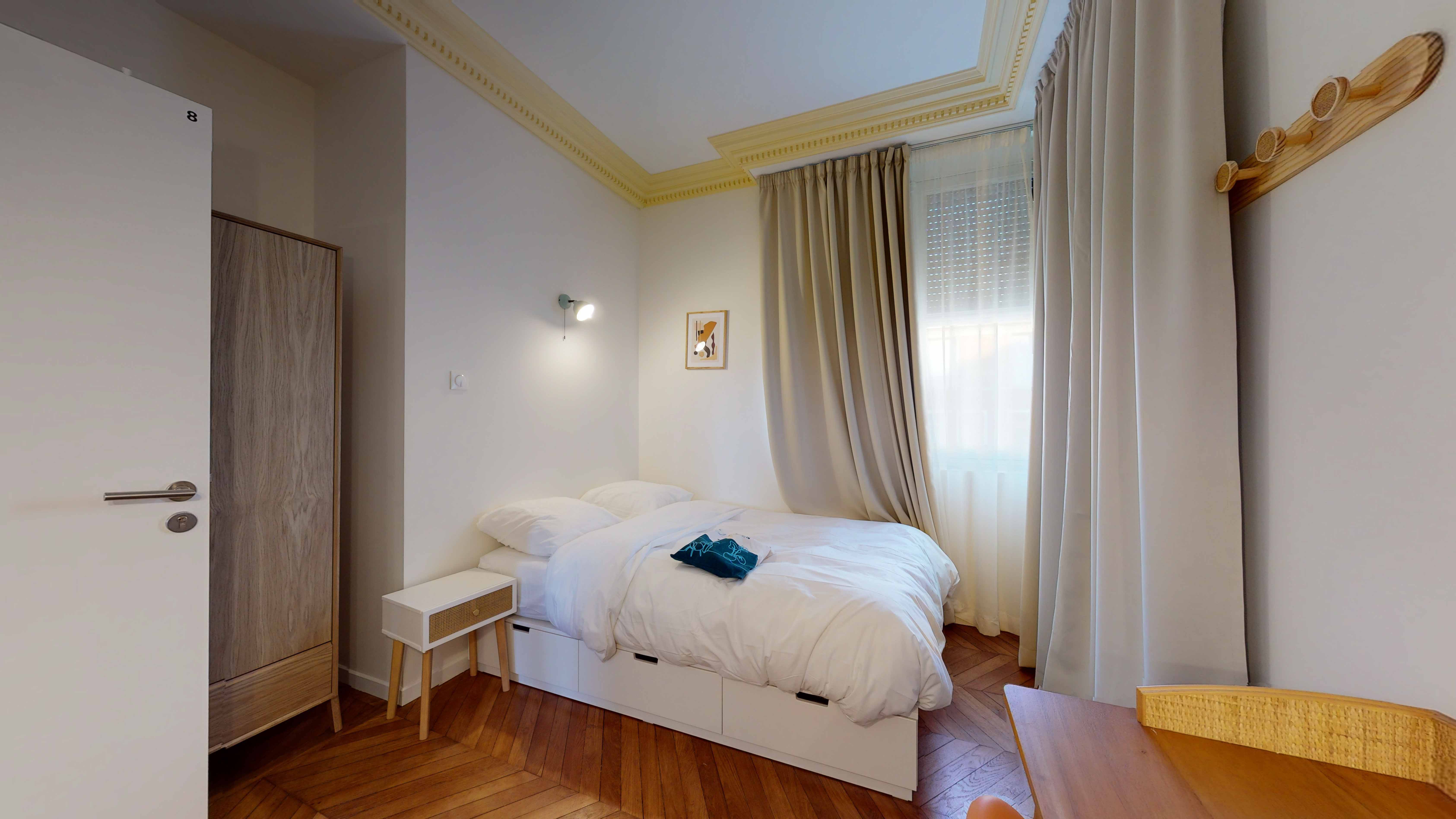 Room For One Person - 8 - Lucette - Gallery - 2