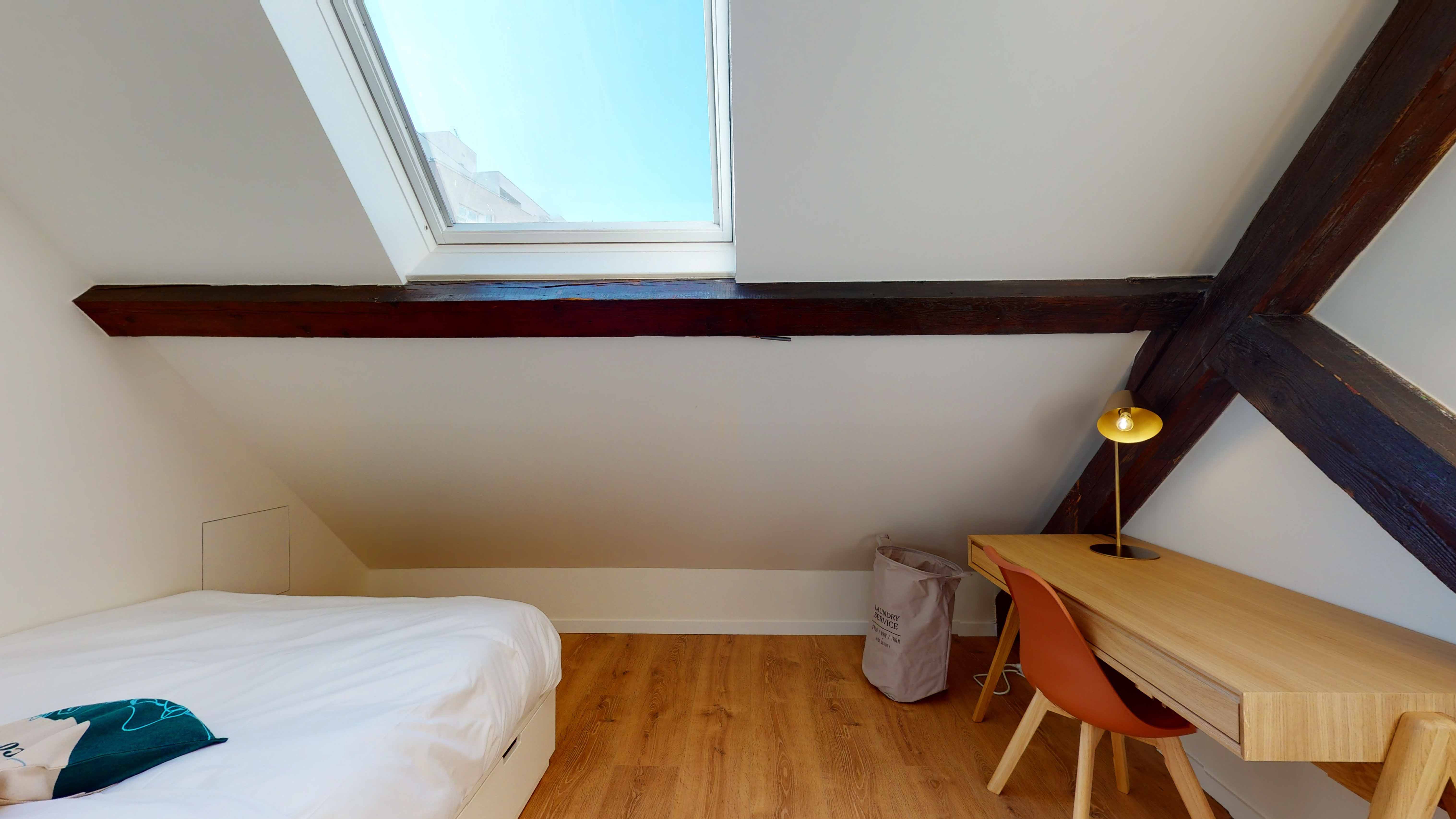 Room For One Person - 9 - Lucette - Gallery - 1