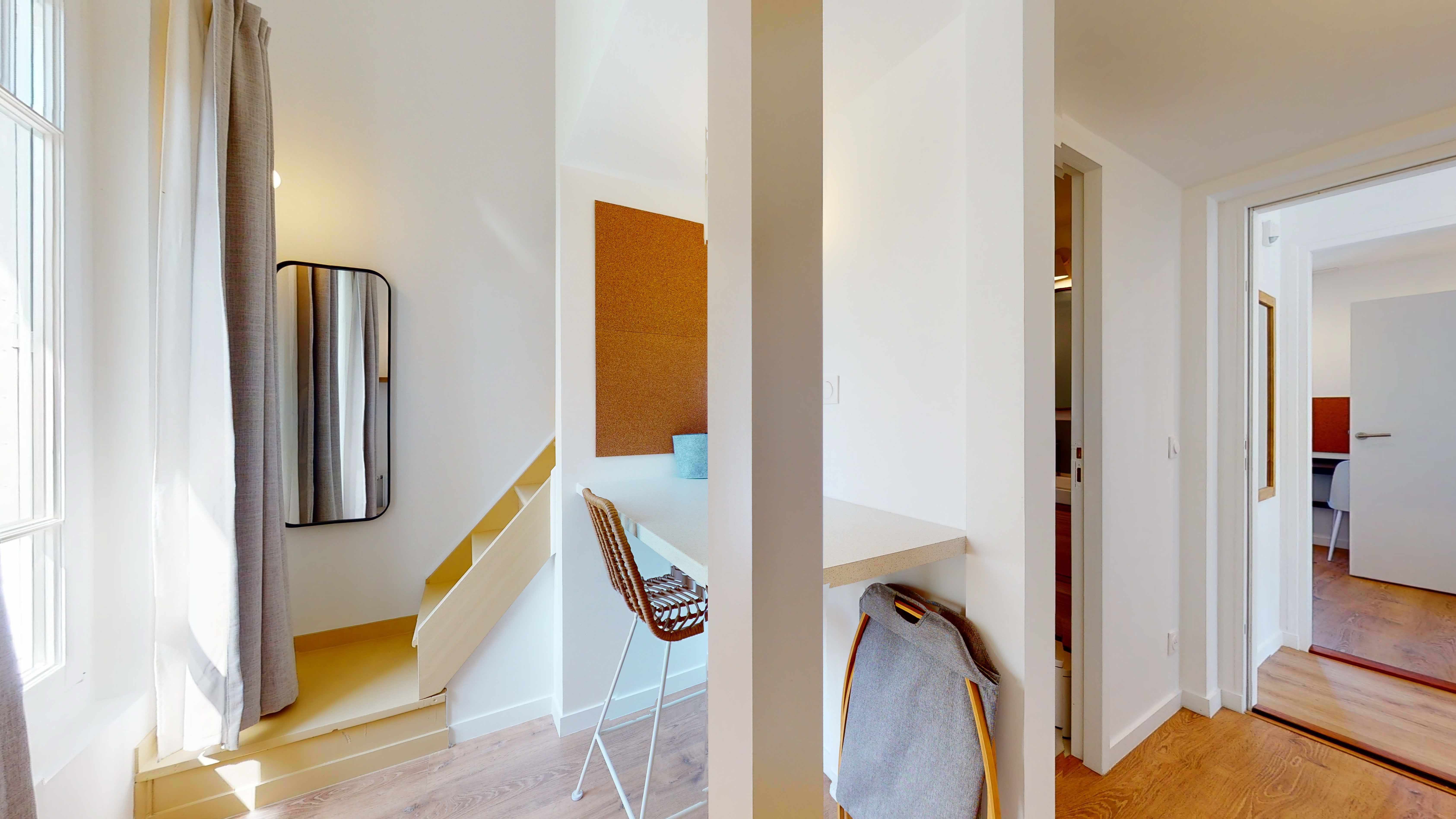 Room For One Person - 9 - Bowie - Gallery - 1