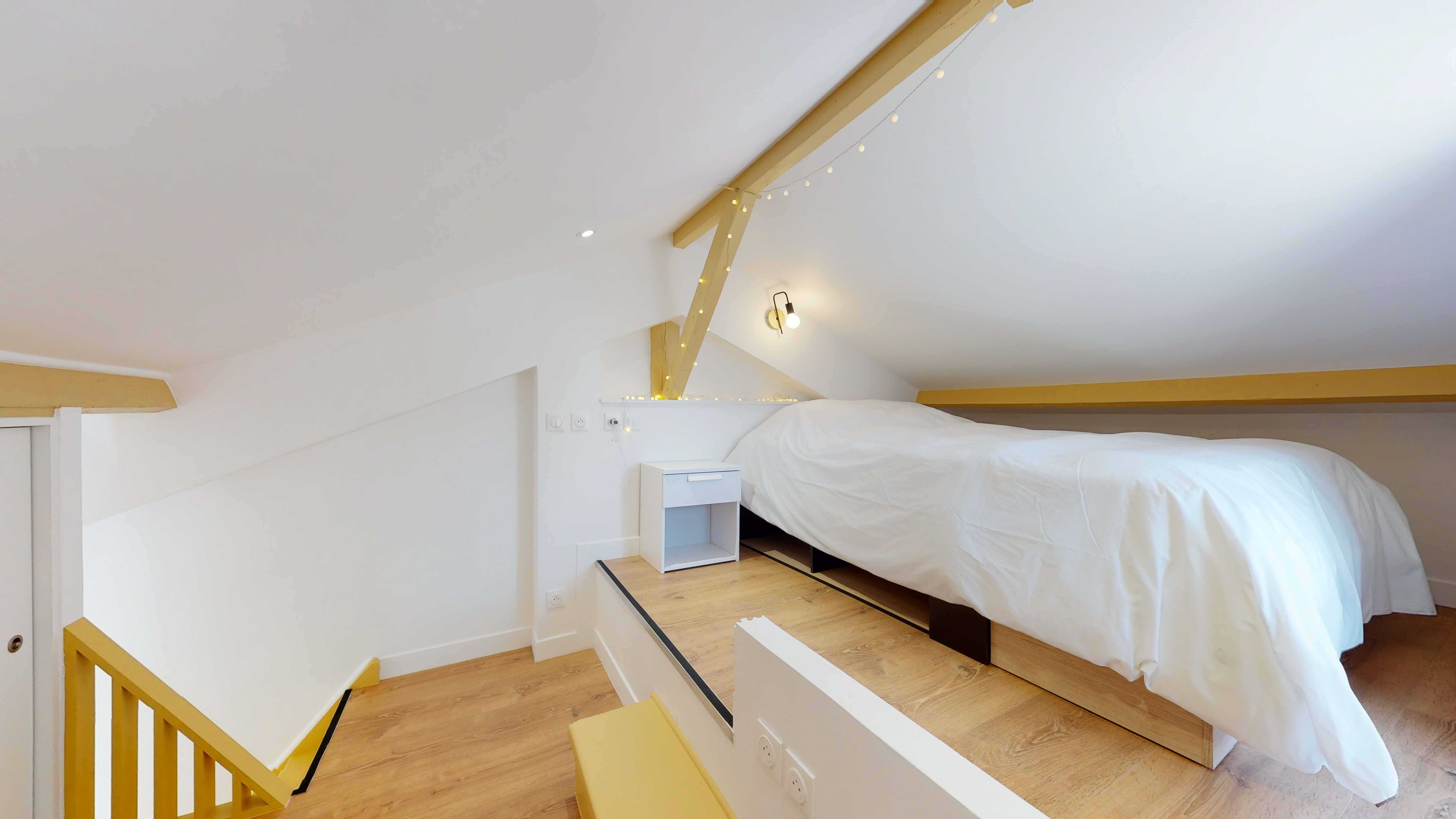 Room For One Person - 10 - Bowie - Gallery - 3