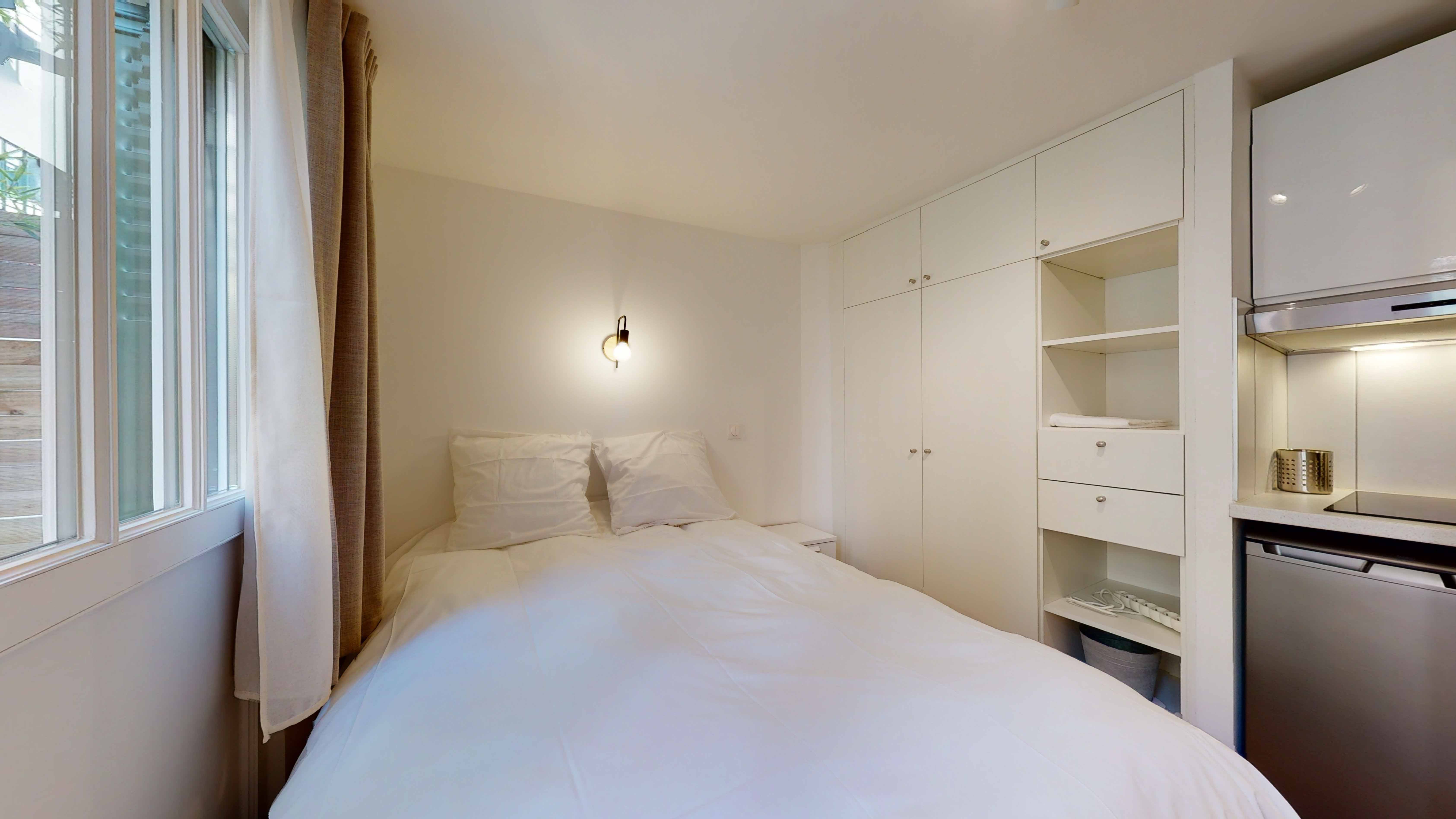 Studio For One Person - 11 - Bowie - Gallery - 3